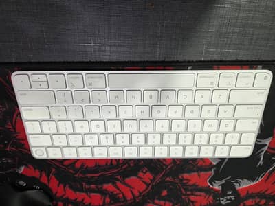 Apple Magic Keyboard Touch ID + Magic Trackpad USB-C - 3 Months Old