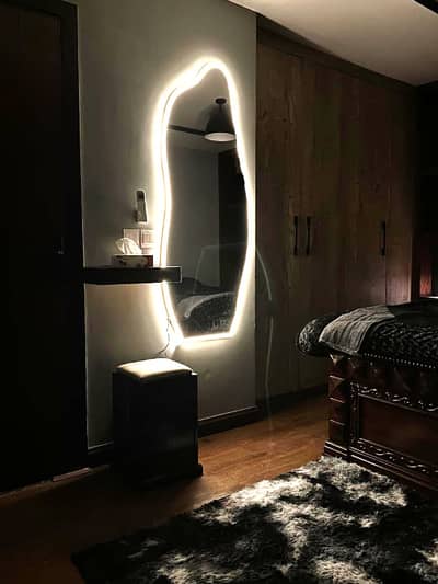 Daily & Weekly basis One Bedroom fully furnished luxury apartments available for rent bahria paradise commercial distance from g. t Road Islamabad & bahria Phase 1 bharia phase 4 or phase 7 luxury apt available for rent