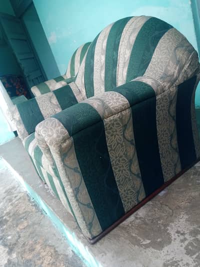 2 sofy Hain 10/10 condition