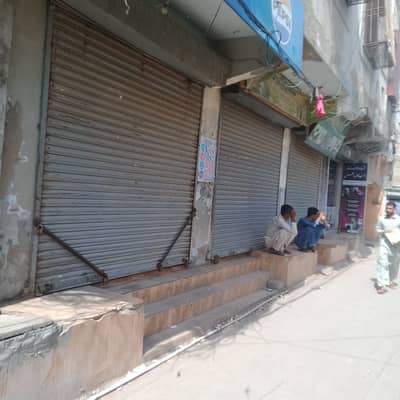 240 Square Yards Shop In Stunning Punjab Chowrangi Is Available For sale