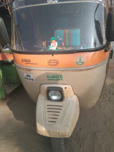 Auto rickshaw available for pick nd drop