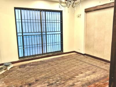 10 Marla House For Rent In DHA Phase 6