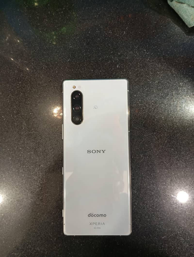 Sony 5 0