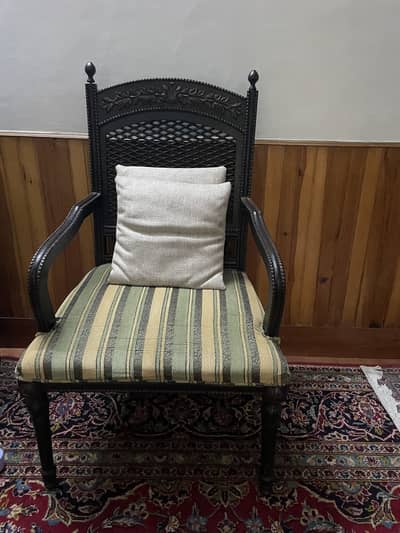 Very nice chair