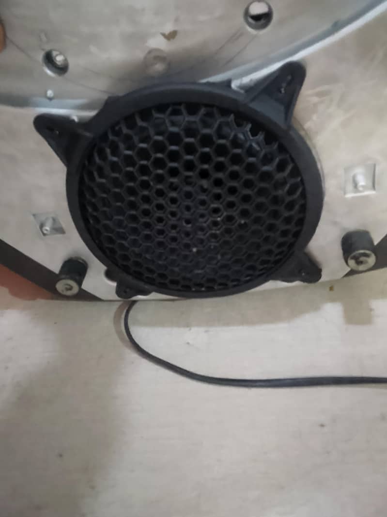 amplifier 2