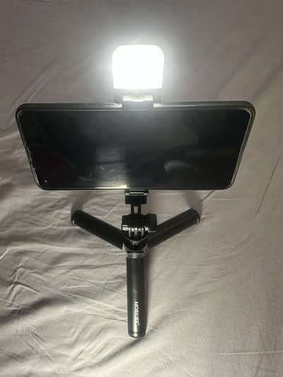 Selfie Stick Tripod with LED Light for Sale