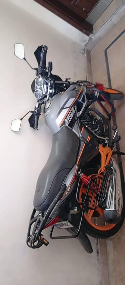 Honda CB 150F