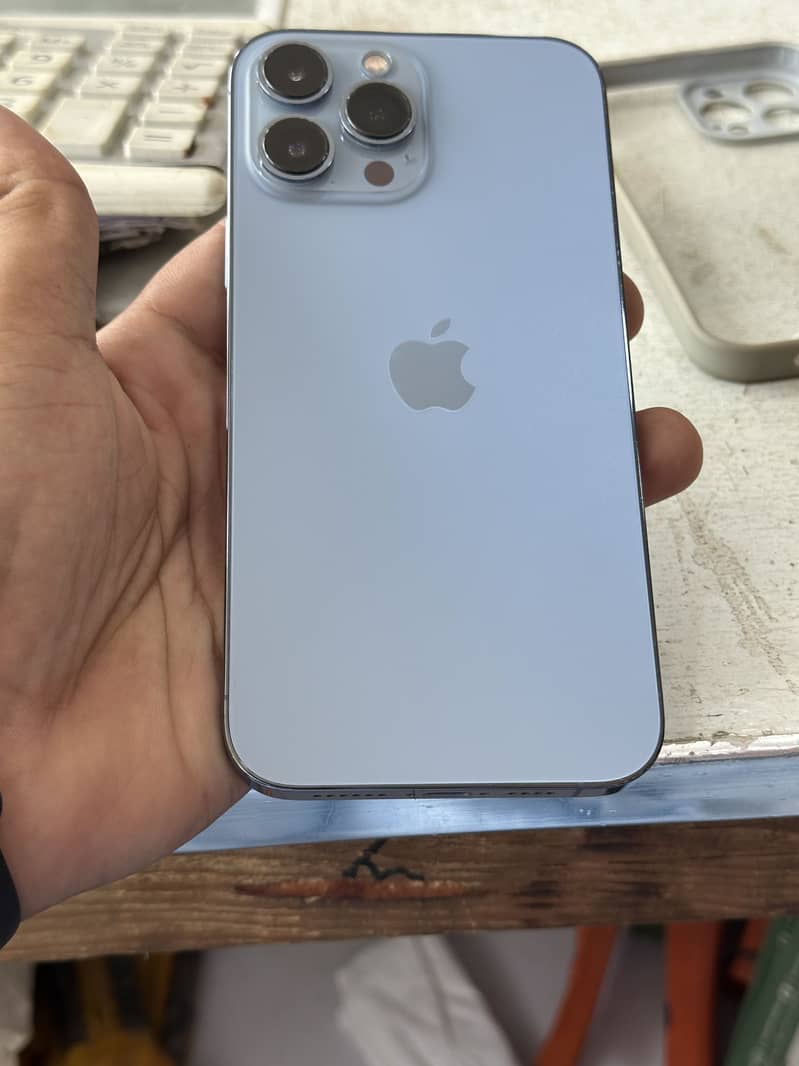 Apple iPhone 4