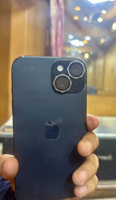 Apple iPhone 15