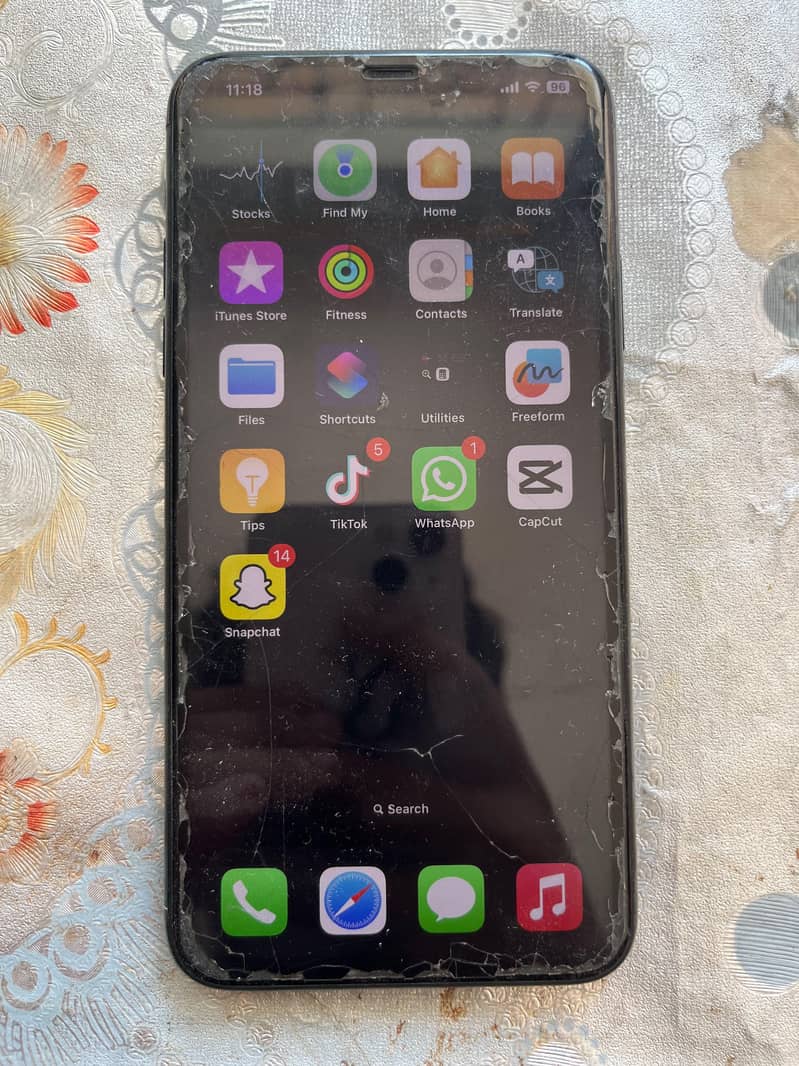 Apple iPhone 11 Pro Max 6