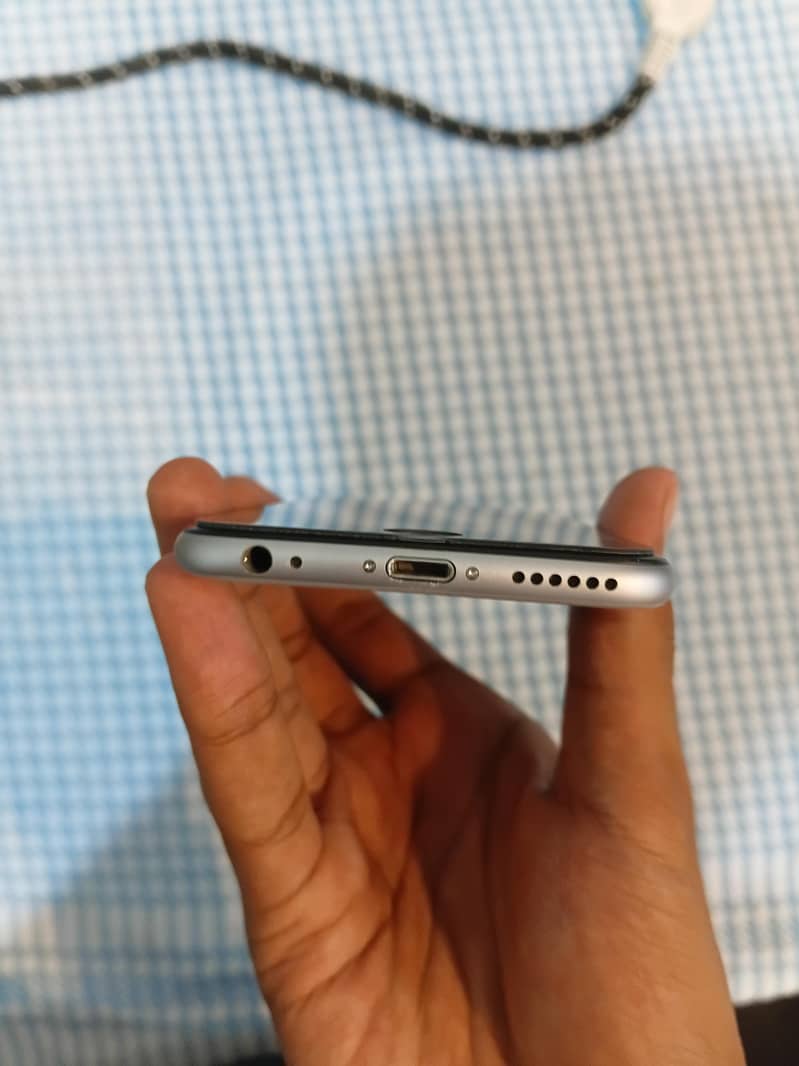 Apple iPhone 6 2
