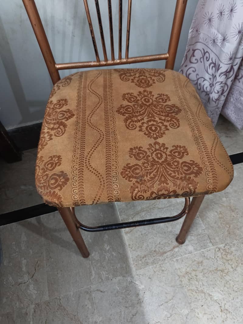 dining table 11