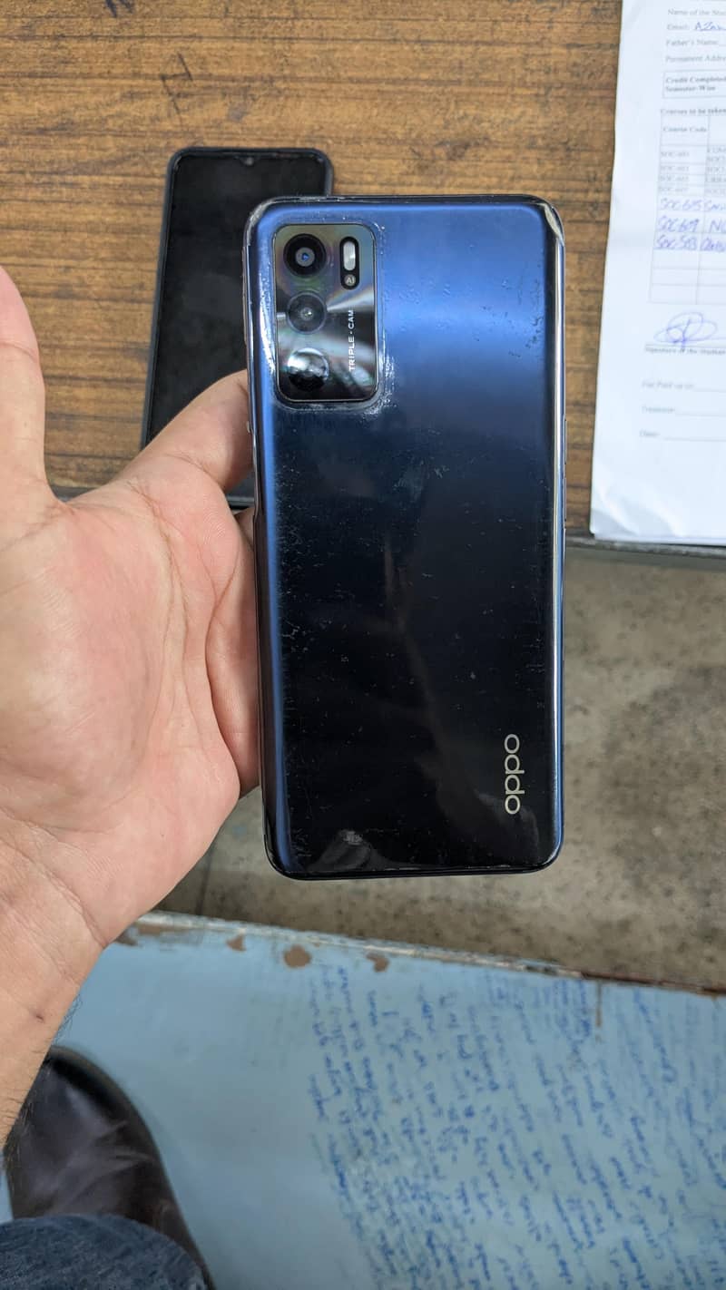 OPPO A16 0