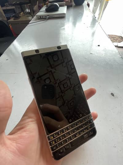 BlackBerry KEYone