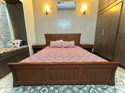 Oak Double Bed Set with 2 Side Drawers