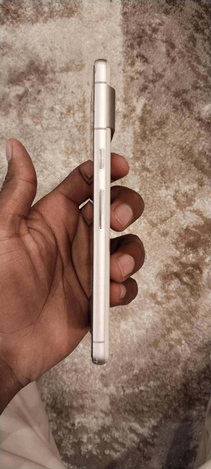 Google Pixel 7 4