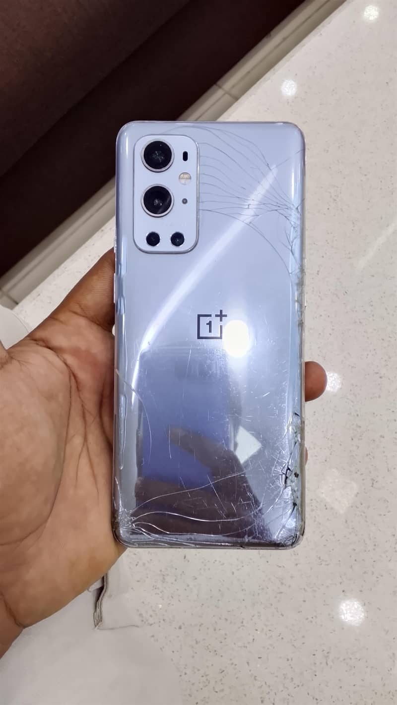 One Plus 9 Pro 1