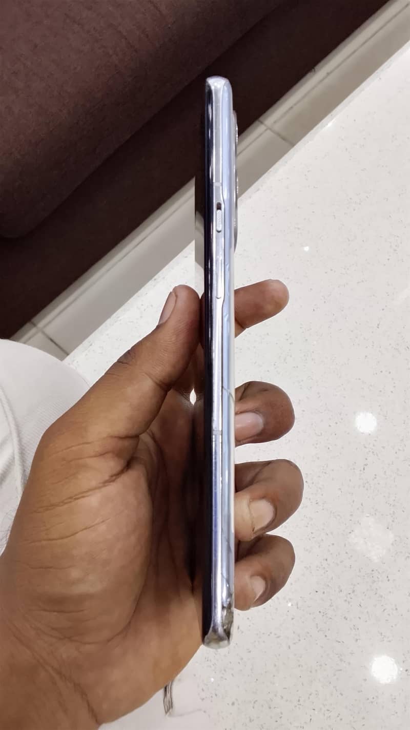 One Plus 9 Pro 5