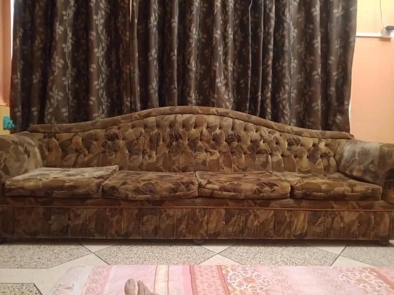 FOUR SEATER SOFA 0