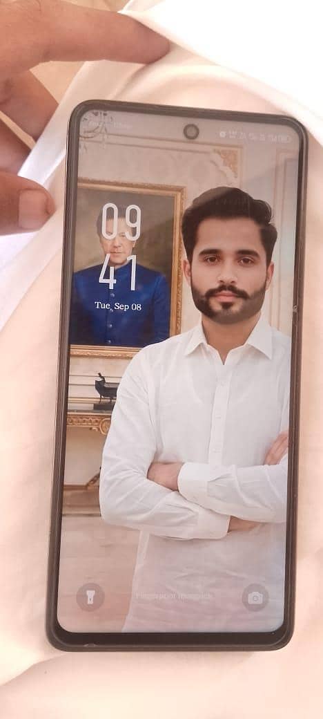 Infinix Note 30 6