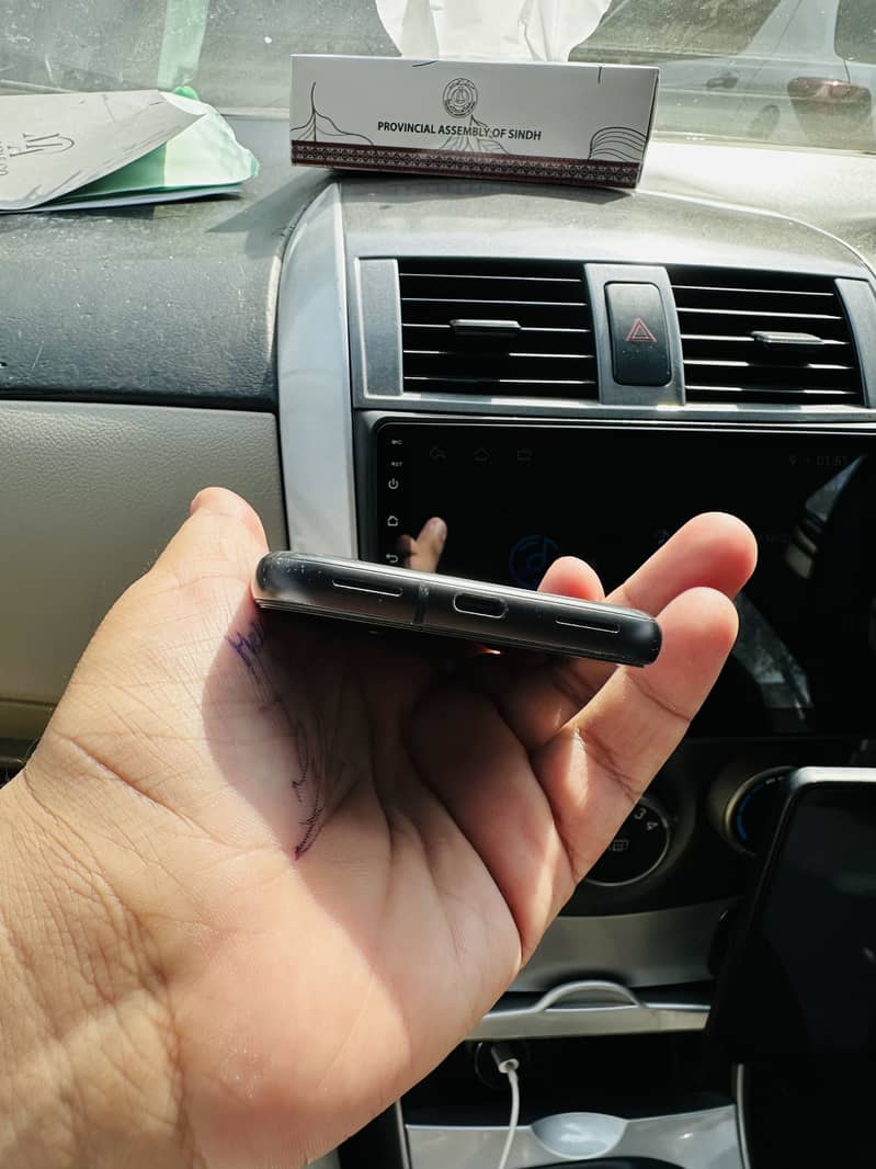 Google Pixel 8a 3