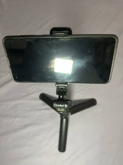 Selfie Stick Tripod, 360° Rotatable Mobile Phone Stand for Sale