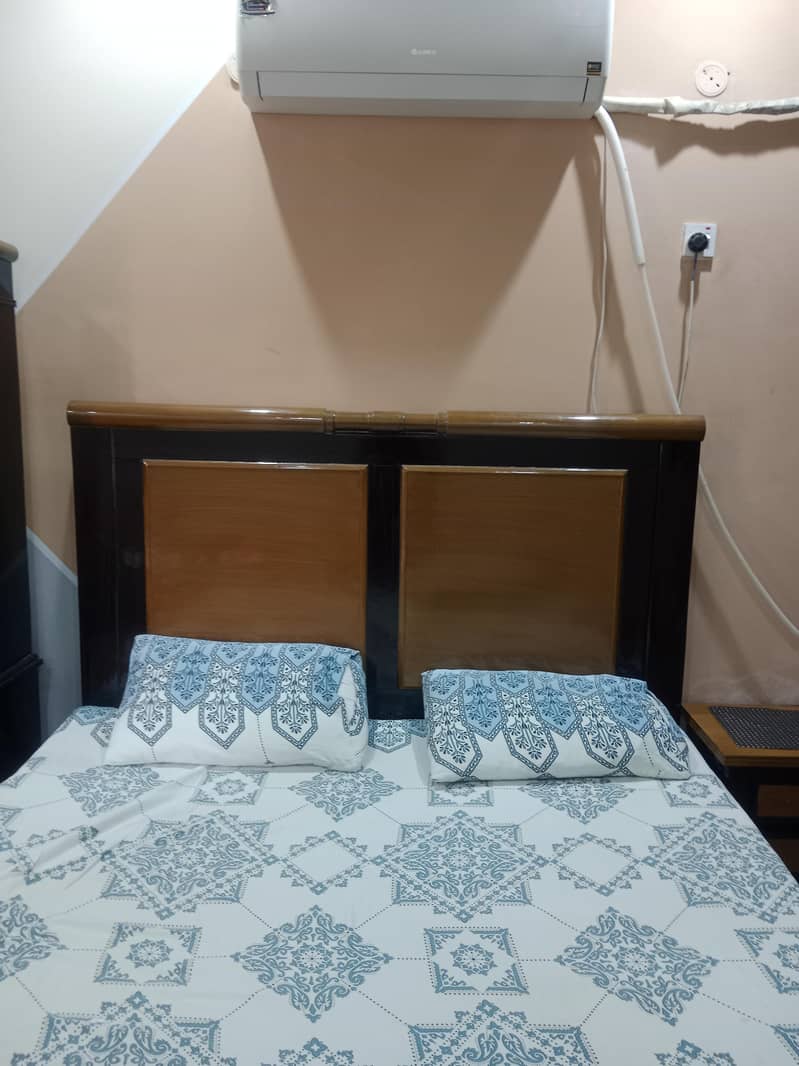 Bed Side Tables and Dressing Table. 4