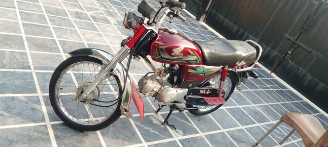 for sale honda CD 70 lush condition total genuine