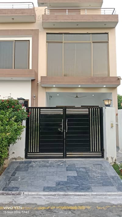 7 MARLA CORNER HOUSE FOR RENT | BASEMENT | LAKE CITY M7A