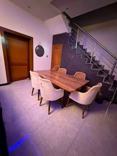 2 Bed Luxury Apartment Available.
