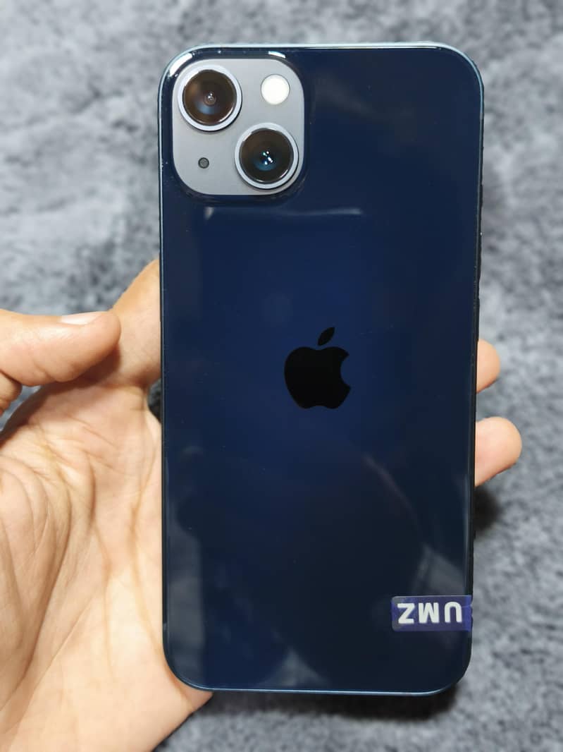 Apple iPhone 13 0