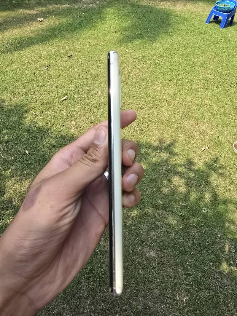 Samsung Mobile Note 10 Plus 1