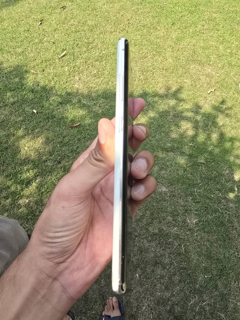 Samsung Mobile Note 10 Plus 2
