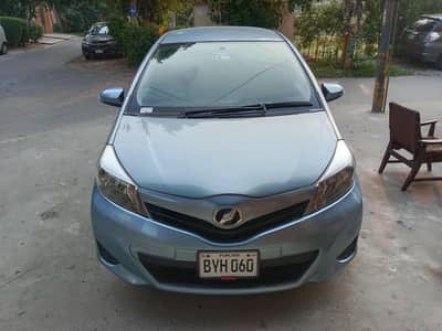 Toyota Vitz 2012