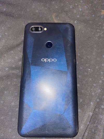 OPPO A12