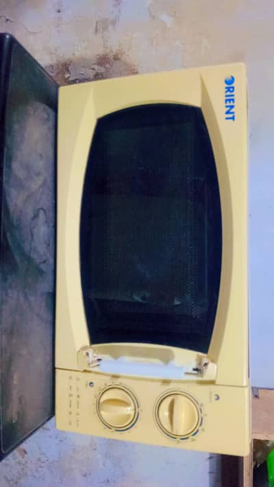 ORient microwave oven