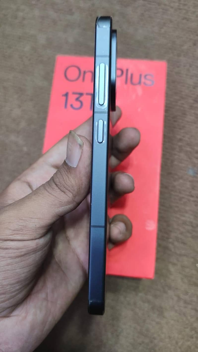 One Plus 13T 0