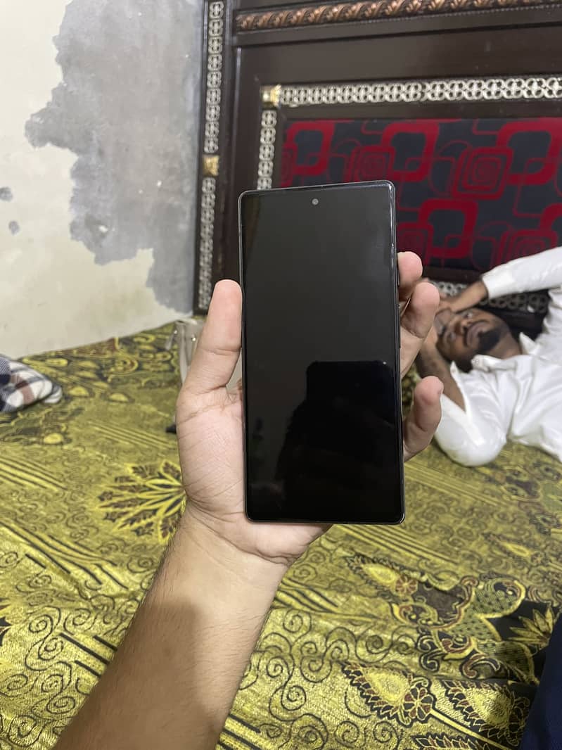 Google Pixel 6 5