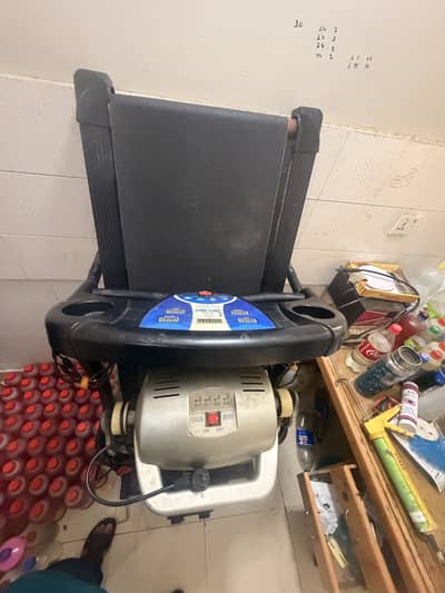 ELECTRIC TREADMILL with Massager(Needs Repairing, Not working)