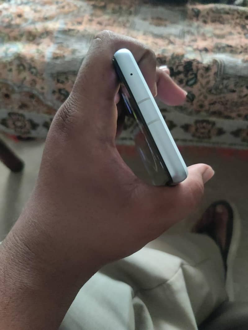 Google Pixel 7a 6