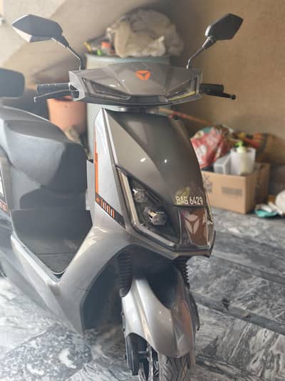 Yadea T5L Electric Scooter | 3600 KM Driven | Excellent Condition