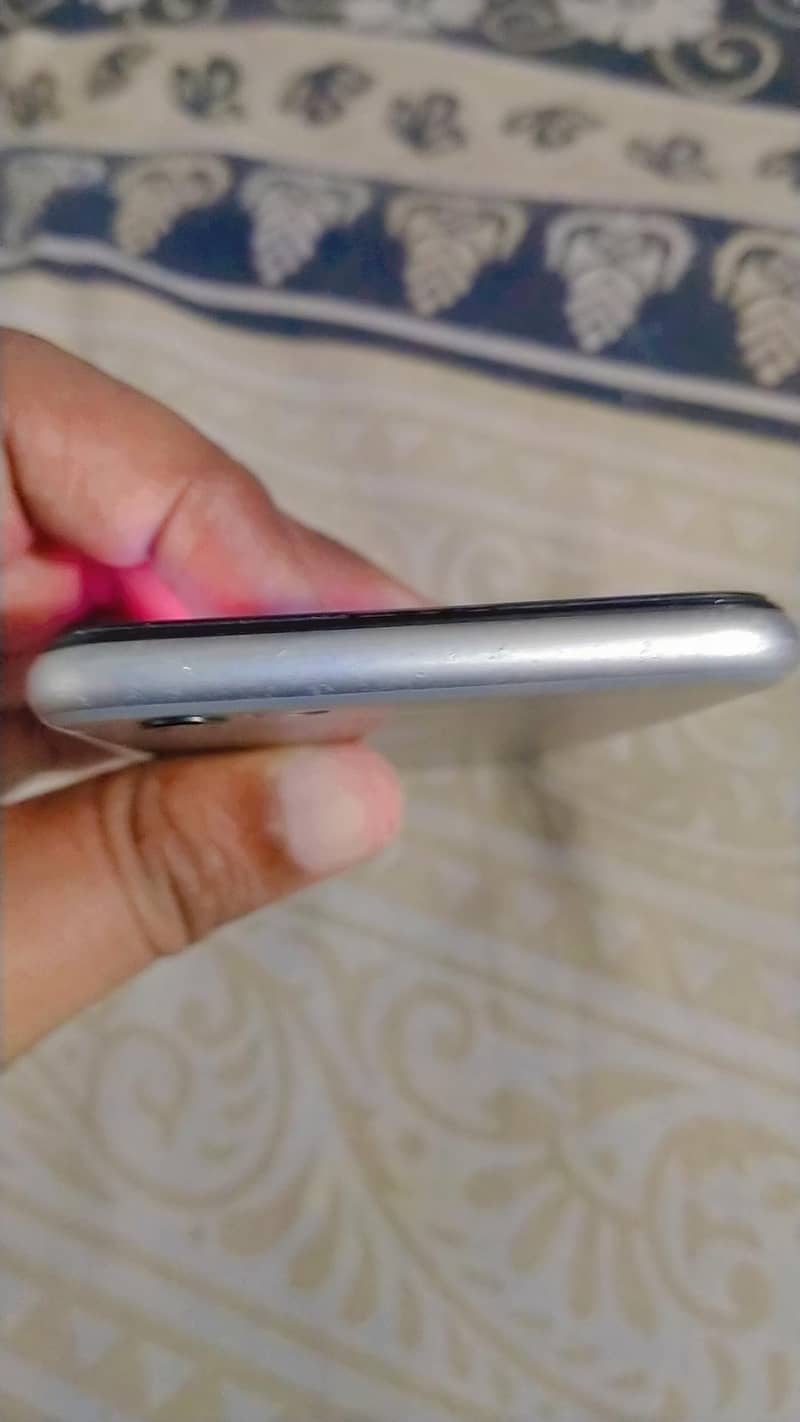 Apple iPhone 6 2