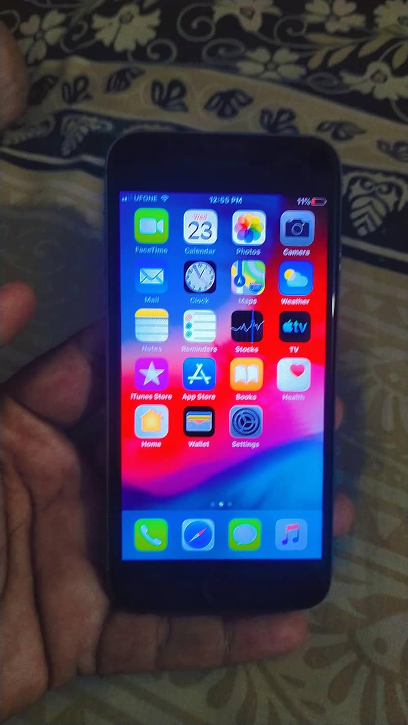Apple iPhone 6 3