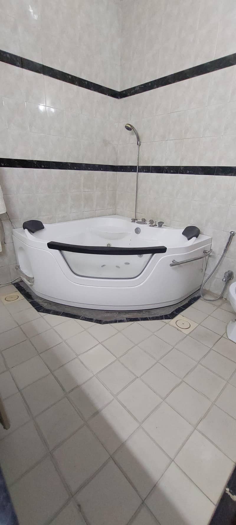 jacuzzi 4