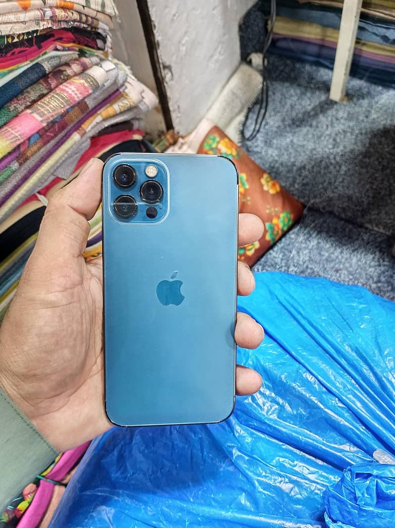 Apple iPhone 12 Pro 0
