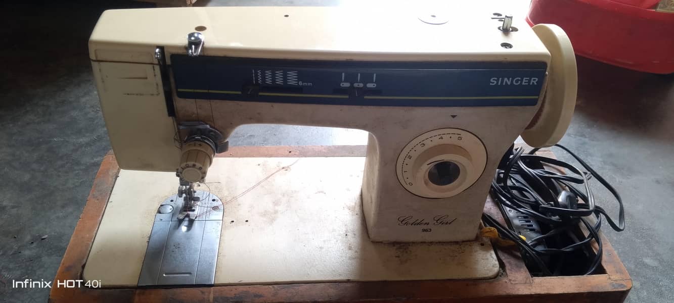 Sewing Machine 0