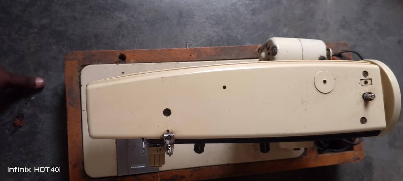 Sewing Machine 1