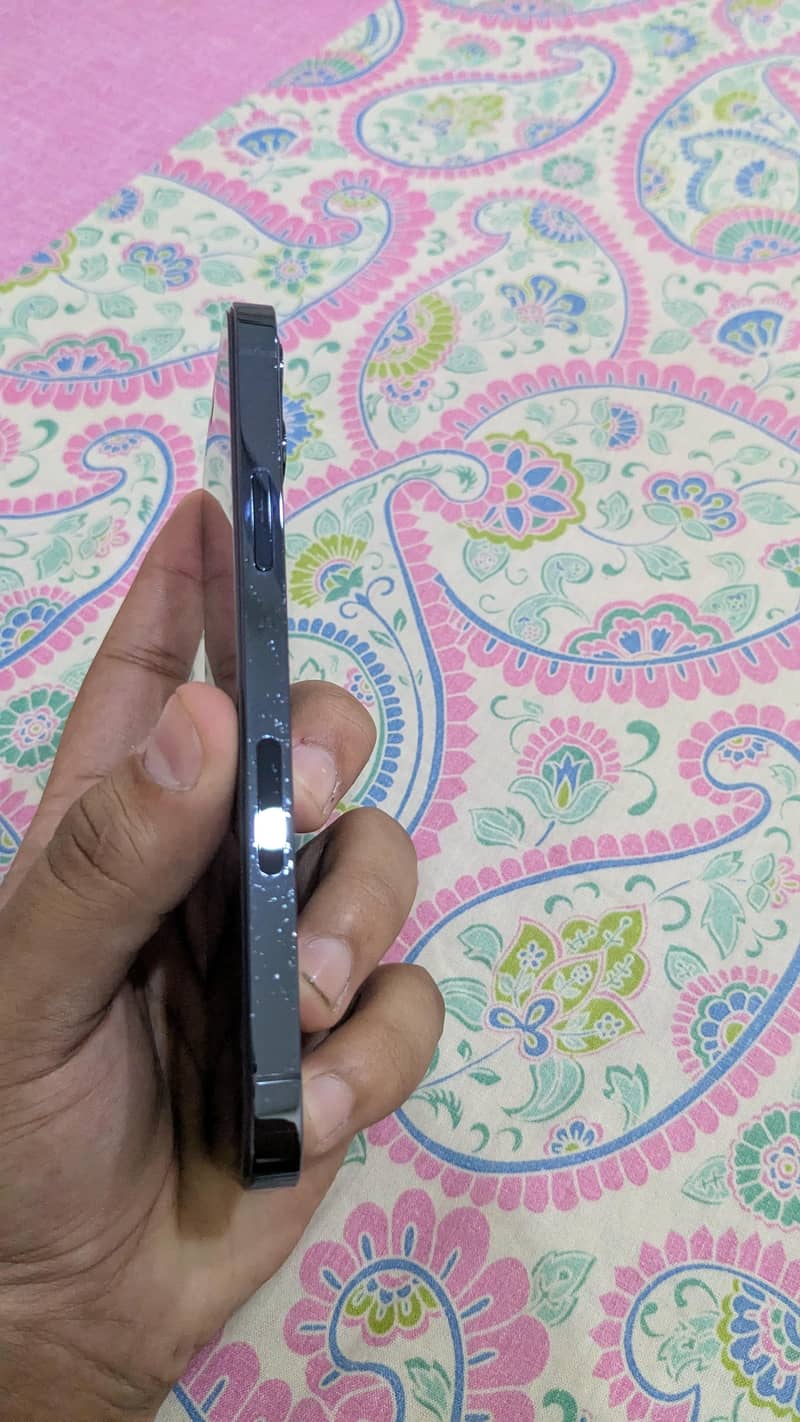 Apple iPhone 12 Pro 7