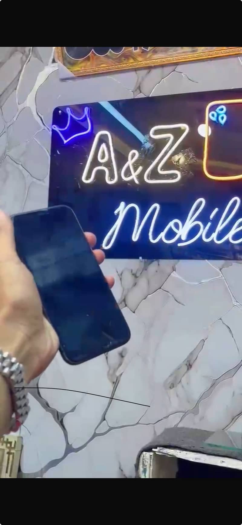 Apple iPhone 11 0