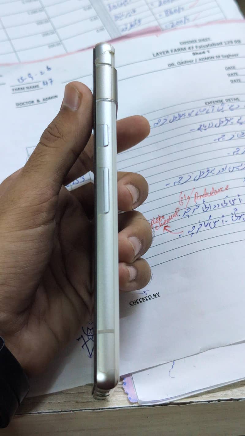 Google Pixel 7a 1